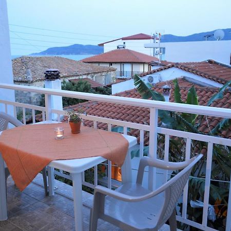 الشقق الفندقية سارتيفي  Giannas House المظهر الخارجي الصورة