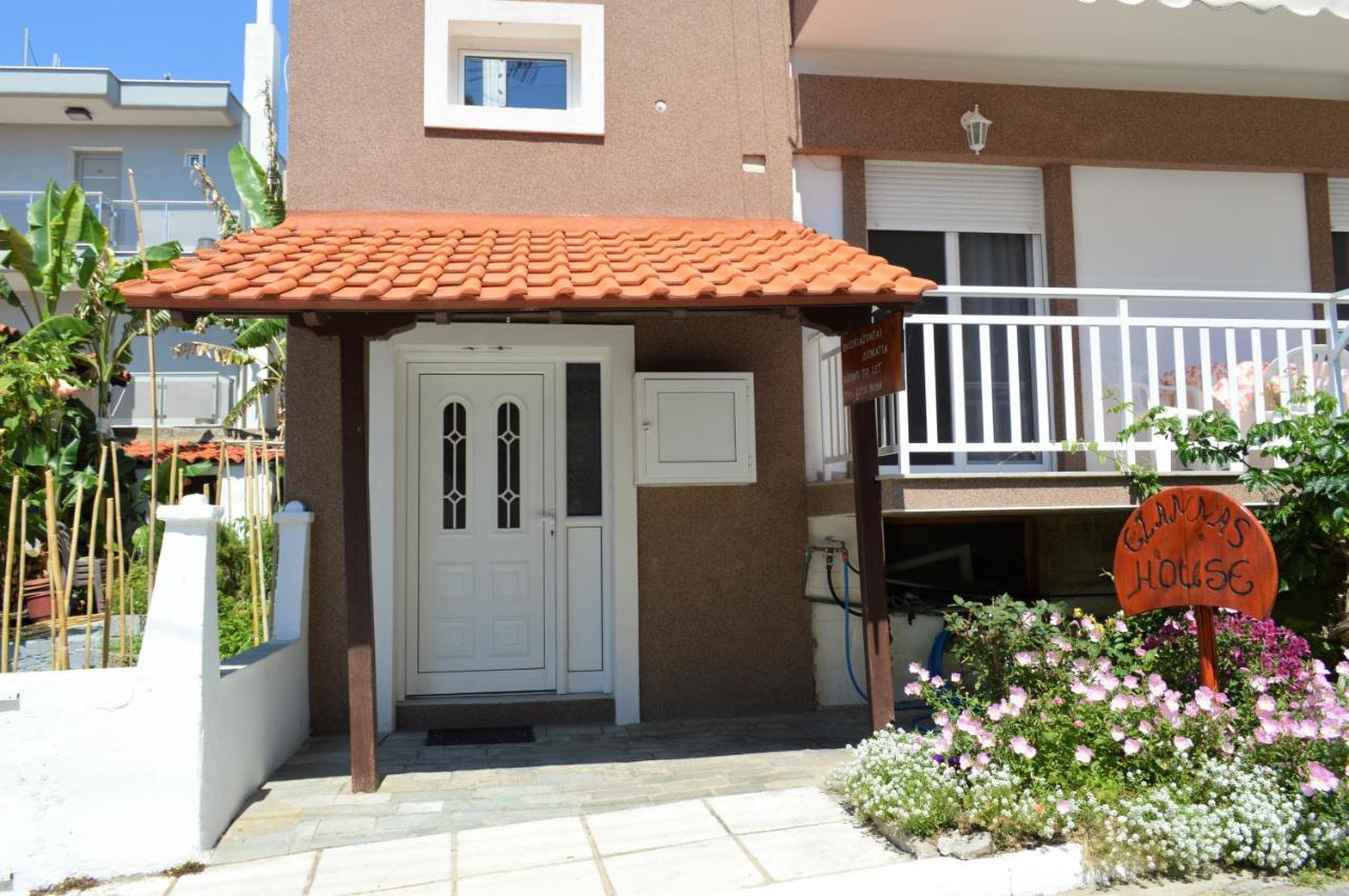 الشقق الفندقية سارتيفي  Giannas House المظهر الخارجي الصورة