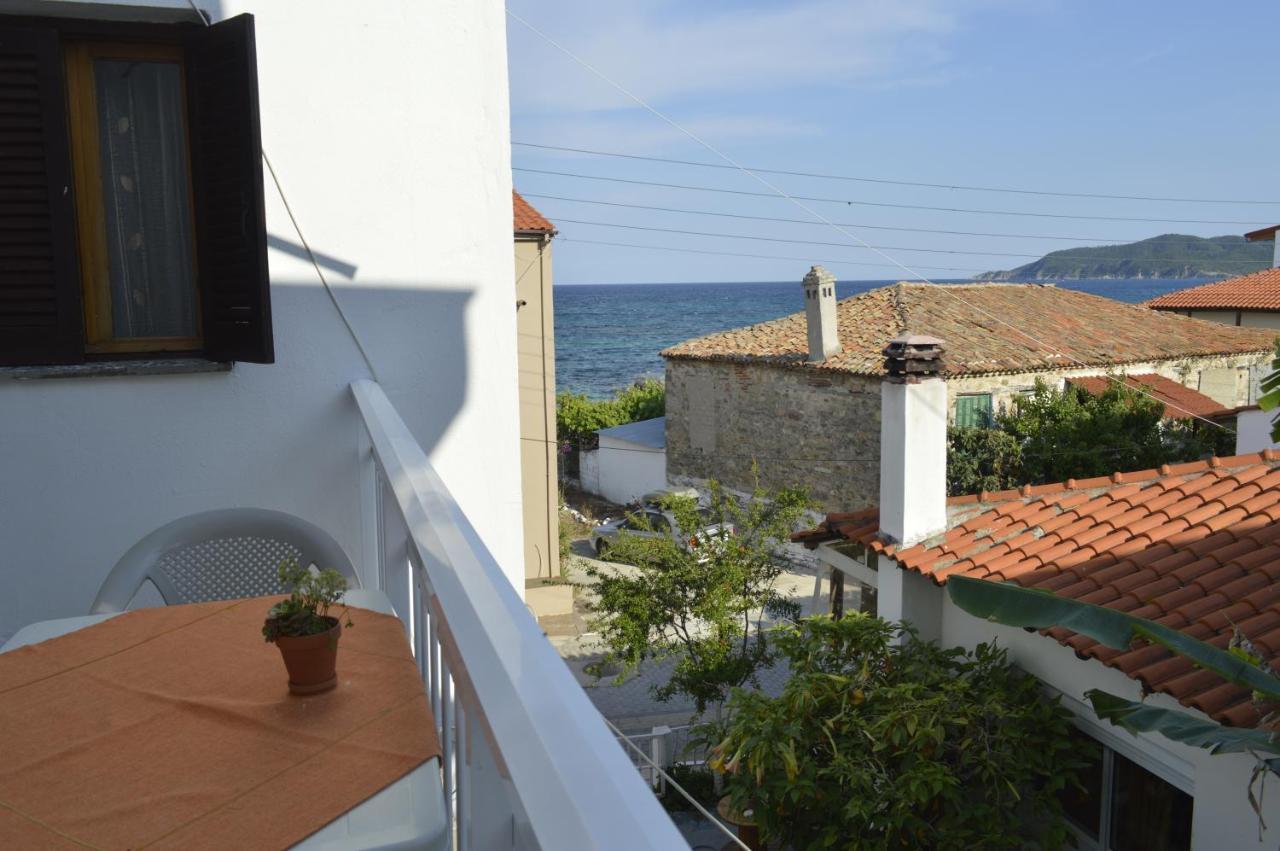 الشقق الفندقية سارتيفي  Giannas House المظهر الخارجي الصورة